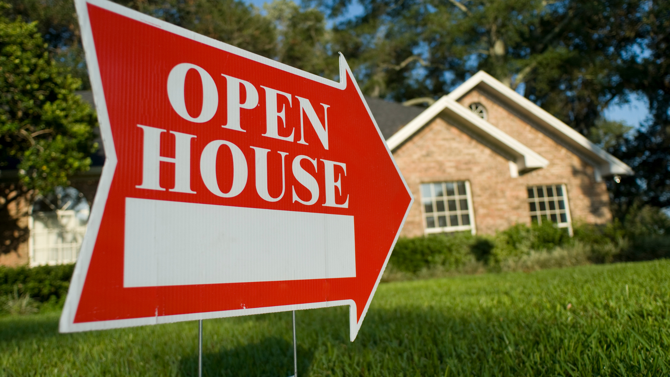hosting a great real estate open house